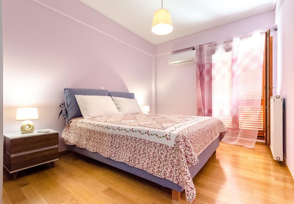 Leo - Unique Glyfada Apartment 아테네 외부 사진